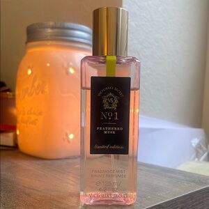 Victoria's Secret No. 1 Feathered Musk